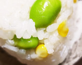 しらすと枝豆ともろこしのおにぎり作り方3写真