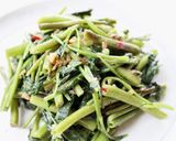 簡単に！ベトナム風【空芯菜のにんにく炒め作り方5写真