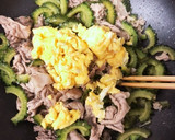 旨味たっぷり豚肉とゴーヤの白だし炒め作り方8写真