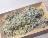 材料２つ！しらすのパリパリチーズ。作り方3写真