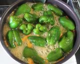 鶏手羽とピーマンの中華スープ煮作り方7写真