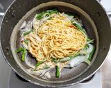市販パスタソースに乾燥トマトで旨味アップ作り方3写真