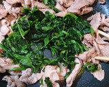簡単！豚肉とほうれん草のスタミナ醤油炒め作り方3写真