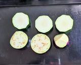 サルシッチャと夏野菜のクリームパスタ作り方3写真