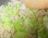 調味料2つ。スープパスタ簡単作り方2写真