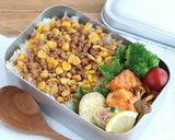 お弁当に♪鮭としめじのカレーケチャ炒め作り方7写真