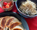 餃子🥟(備忘録)と黒豆もやし炒め♪作り方9写真