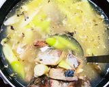 信州の郷土料理根曲がり竹と鯖缶の味噌汁♡作り方3写真