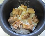 炊飯器ひとつで★旨味ご飯と豚肉の酢豚風作り方5写真