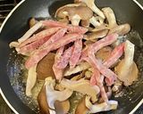 平茸とソーセージのカレー風味炒め作り方3写真