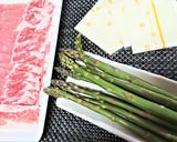 １本ままで豪快【アスパラのチーズ肉巻き】作り方2写真