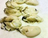 カキのガーリックアヒージョ作り方3写真
