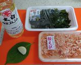 わかめと桜エビの炒めもの作り方1写真