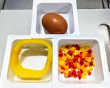 輪切りパプリカでNEO！目玉焼き作り方1写真