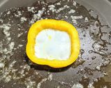 輪切りパプリカでNEO！目玉焼き作り方4写真
