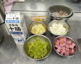 ラワンぶき入り　クラムチャウダー風作り方1写真