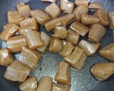 ぷりぷりなこんにゃくのコンソメ醤油炒め作り方3写真