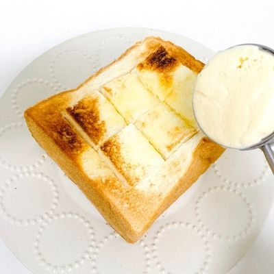 ♡トースト♡ 業スー天然酵母食パンdeハニートースト by noripetit 【クックパッド