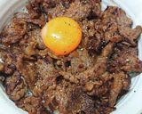 脂身多い牛こま肉でピリ辛ステーキ丼風作り方4写真