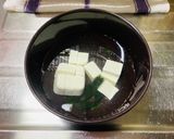 一番簡単!レンジで味噌汁♡(白だし使用)作り方1写真