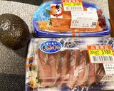 刺身とアボカドのめんつゆ漬け丼作り方1写真