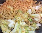 焼きそばにカリサク鶏もも焼きのせ作り方3写真