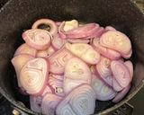 旨味とコクが爆発。エシャロットスープ作り方1写真