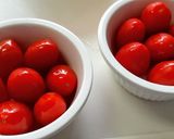 プチトマトと大葉のココット作り方1写真