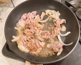 りんごとはちみつで！生姜焼き丼作り方6写真