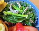 簡単！ニラのごま油おひたし^_^タロ弁当作り方1写真