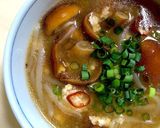 特大なめこと鶏ひき肉のピリ辛中華スープ作り方5写真