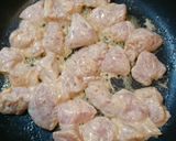 簡単！お肉柔らか♪鶏胸肉の梅マヨ焼き♪作り方2写真