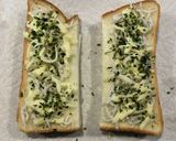 ★こどもが喜ぶ★しらすチーズトースト作り方1写真