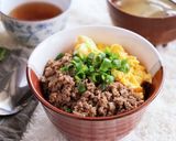 豚そぼろとふんわり卵の3色丼作り方5写真