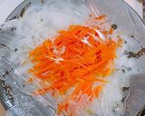 ☆新玉ねぎと人参のスープ☆作り方1写真
