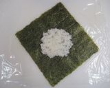 おにぎらず★照り焼きチキン＋レタス作り方3写真