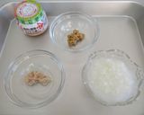 納豆と彩り野菜のごはん★離乳中期作り方1写真