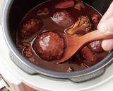 電気圧力鍋・冷食で簡単◎煮込みハンバーグ作り方4写真