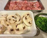 鶏肉とマッシュルームのクリーム煮作り方1写真