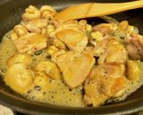 鶏肉とマッシュルームのクリーム煮作り方3写真