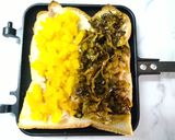 高菜とたくあんのホットサンド作り方2写真