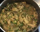 大根と舞茸と挽き肉のネギ味噌煮作り方6写真
