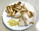 きのこのガーリック炒め作り方1写真