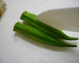 簡単！オクラちくわ☆ごま醤油風味作り方1写真