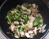 簡単ヘルシー☆ケールと豚肉の蒸し炒め作り方9写真