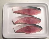 調味料2つだけのブリの照り焼き⭐︎作り方1写真