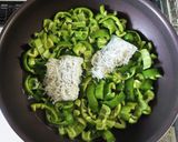 ピーマンとしらすの含め煮作り方3写真