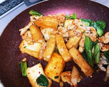 厚揚げと豚肉の小松菜キムチ炒め☆作り方2写真
