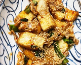 厚揚げと豚肉の小松菜キムチ炒め☆作り方3写真