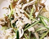 ザーサイと鶏胸肉のピリ辛サラダ作り方2写真